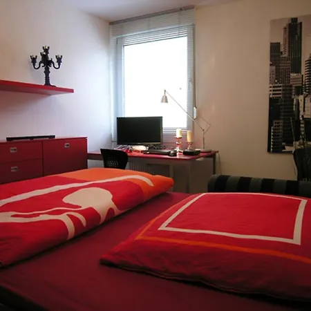 - Redlight * Bonn